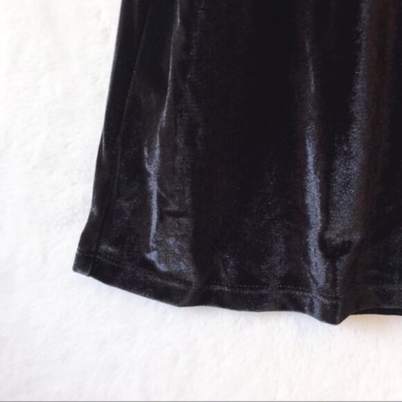 New York & Company Off Shoulder Laced Black Top - Picture 3 of 7